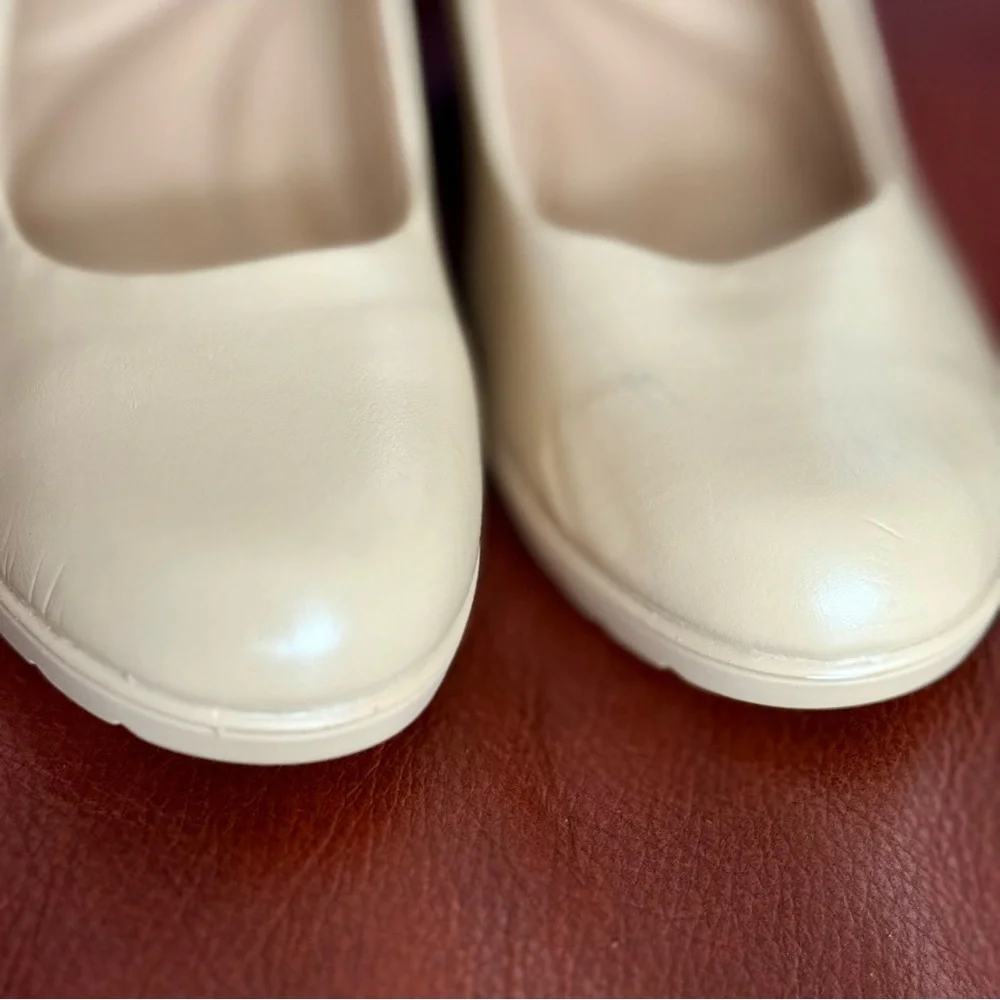 Elegant Cream Dream Pairs Mary Jane Heels Work Office Management Shoes